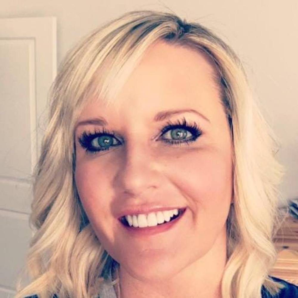 Meet your Posher, Misti